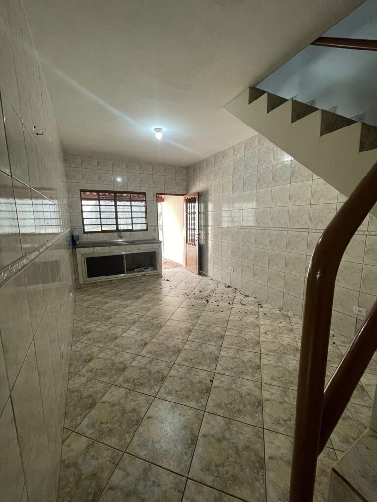 Venda – Casa no Bairro Agenor - Imagem 2